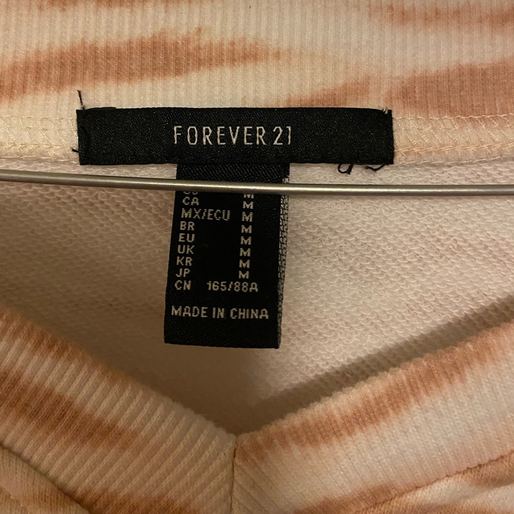 Forever 21 cropped sweatshirt